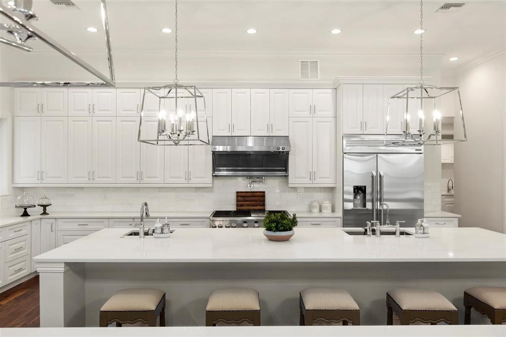 HORSESHOE ACRES - Residential