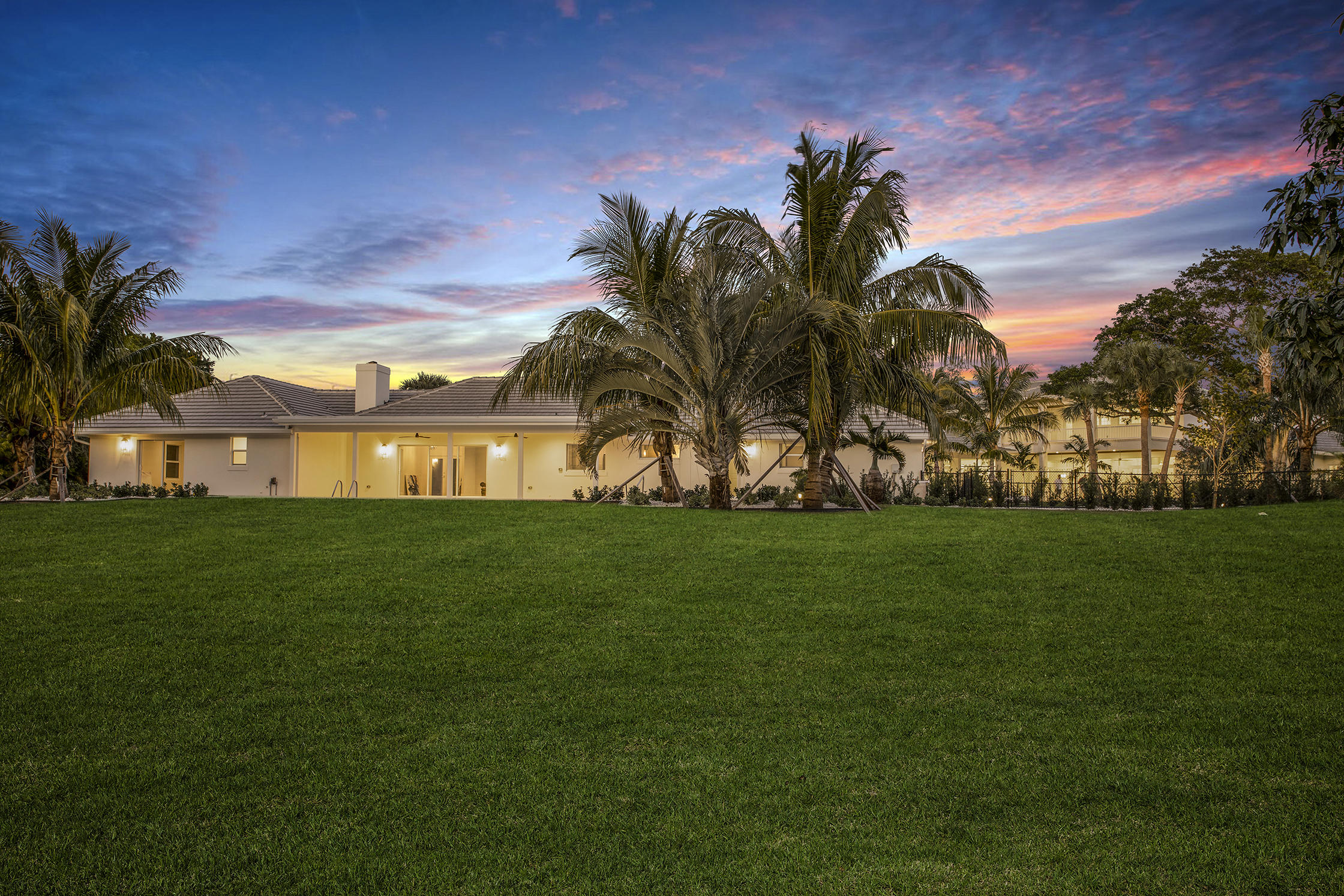 HORSESHOE ACRES - Residential