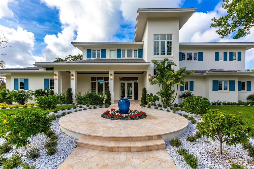 HORSESHOE ACRES - Residential