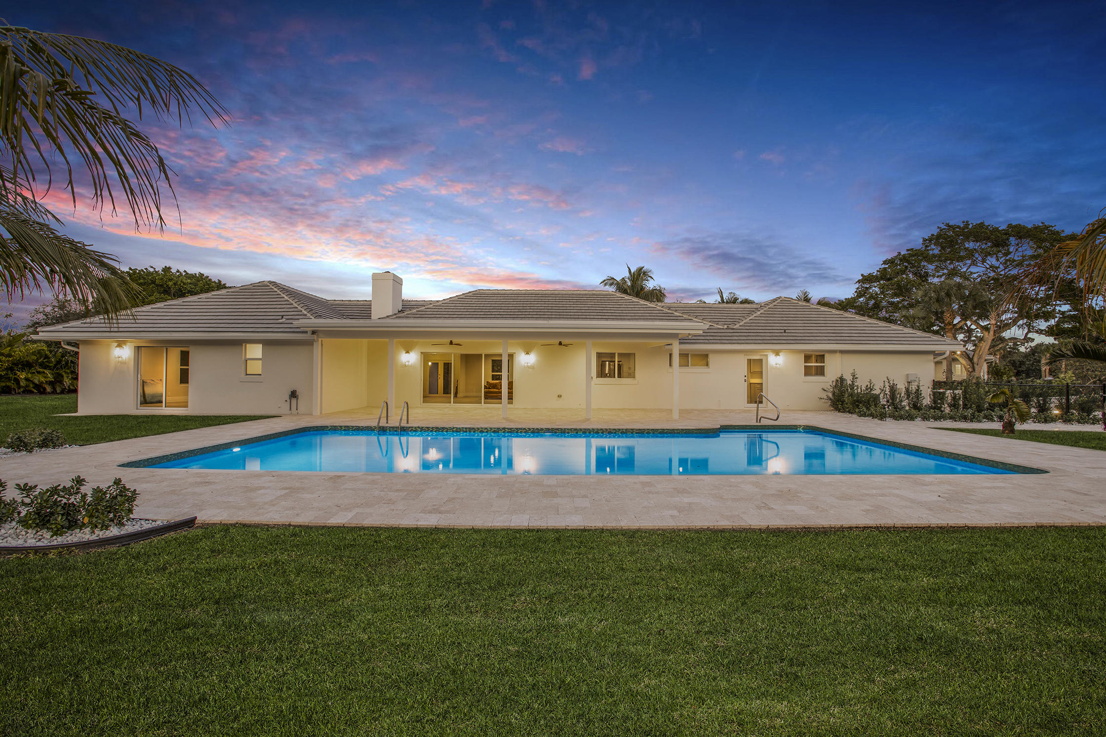 HORSESHOE ACRES - Residential