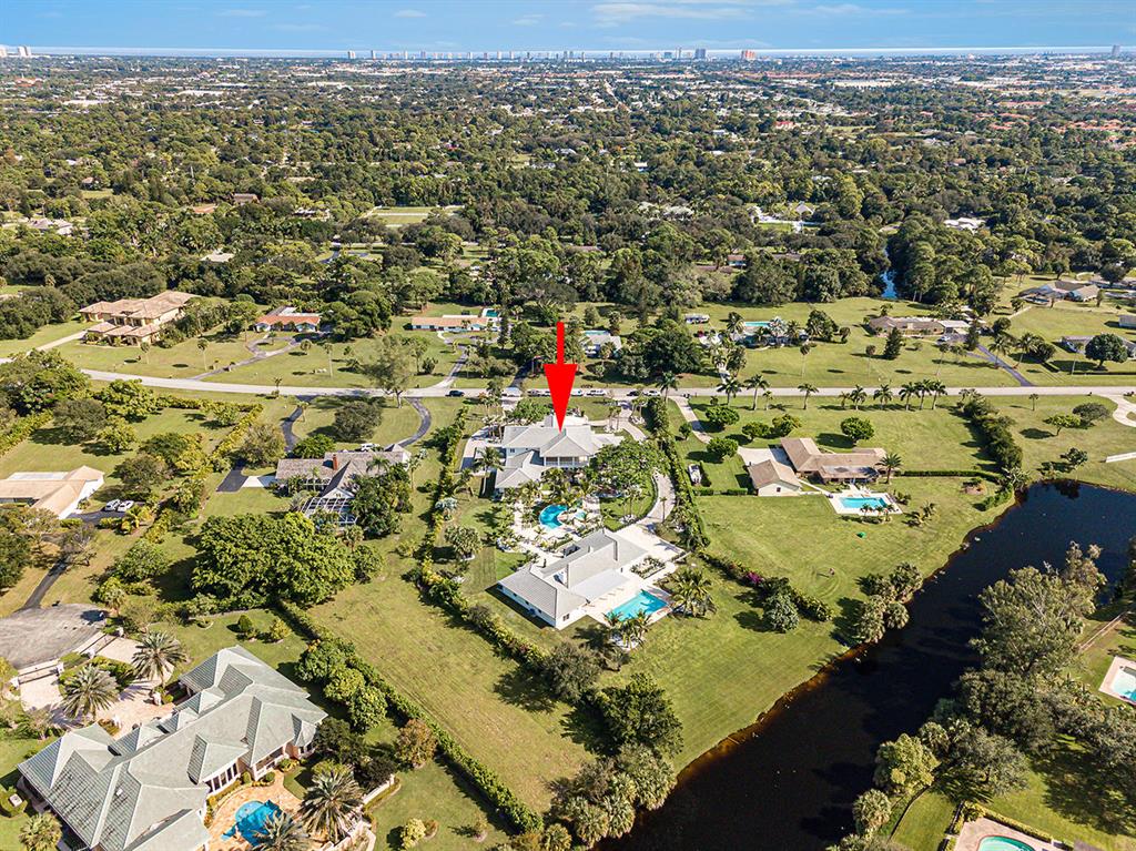 HORSESHOE ACRES - Residential