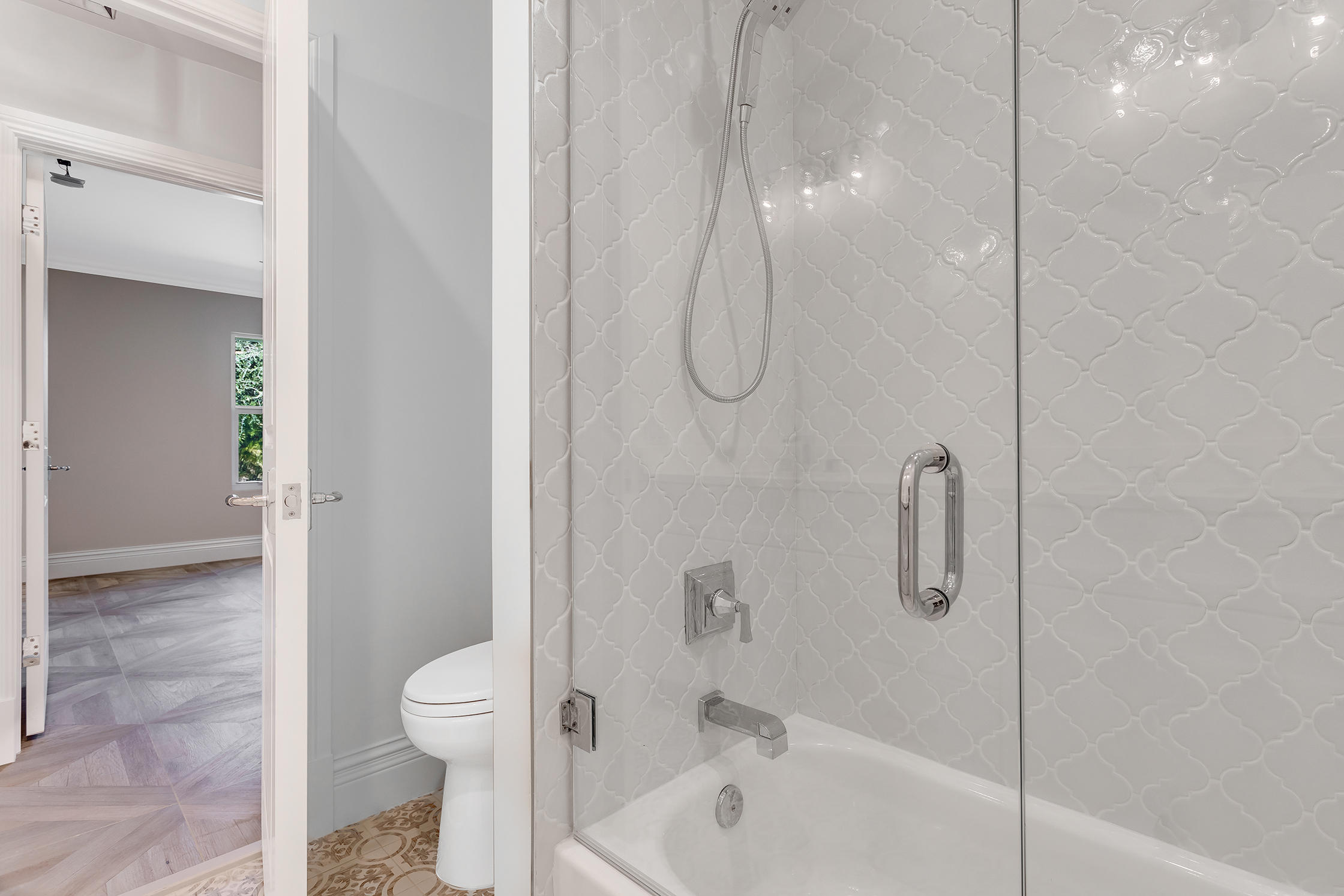 HORSESHOE ACRES - Residential