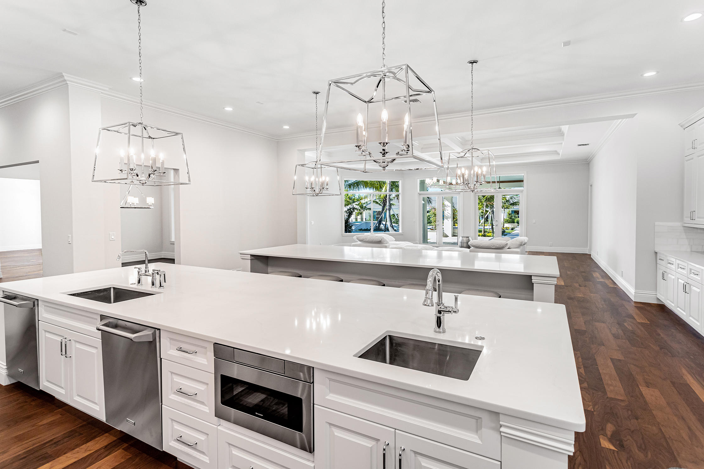 HORSESHOE ACRES - Residential