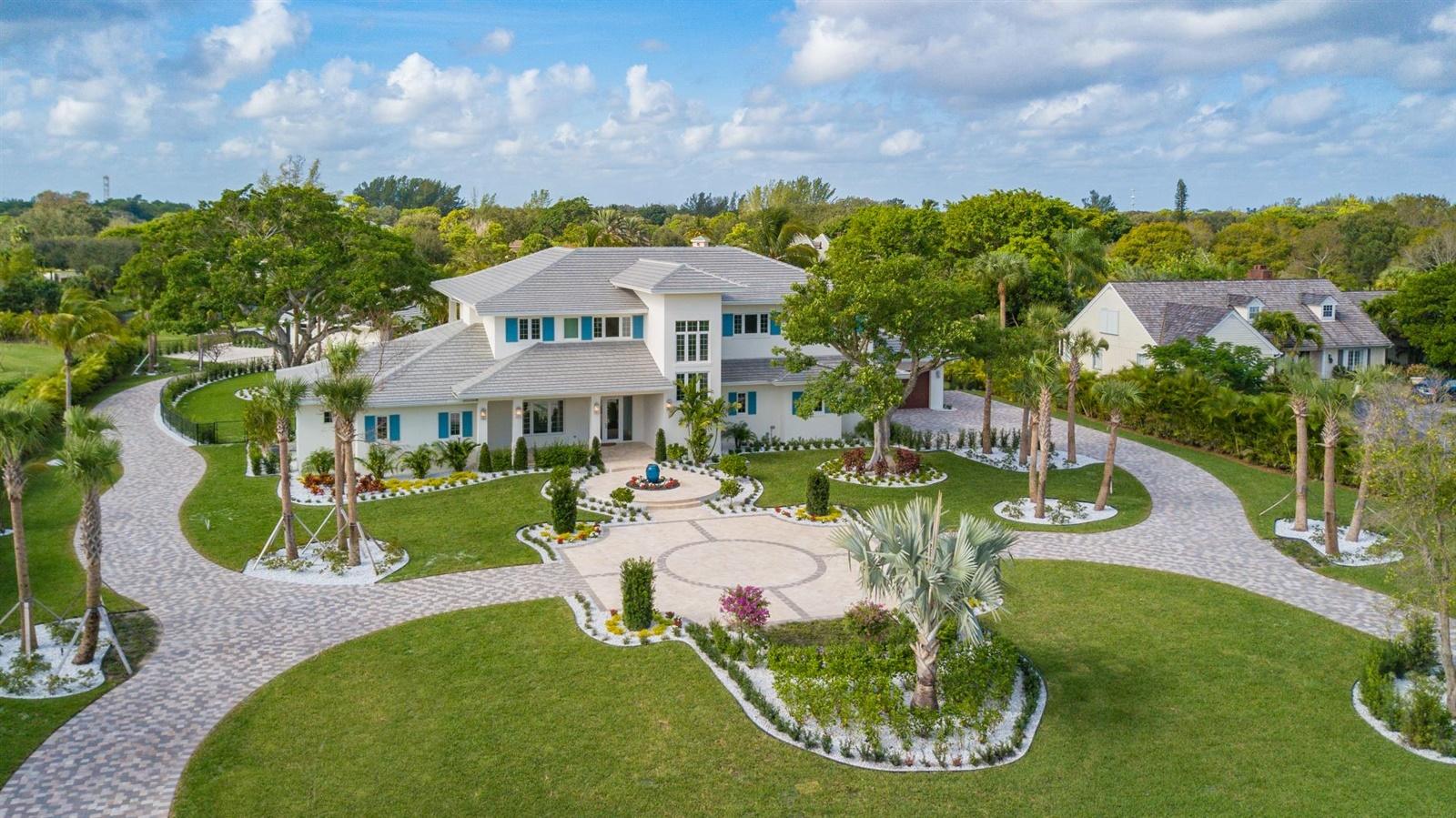 HORSESHOE ACRES - Residential