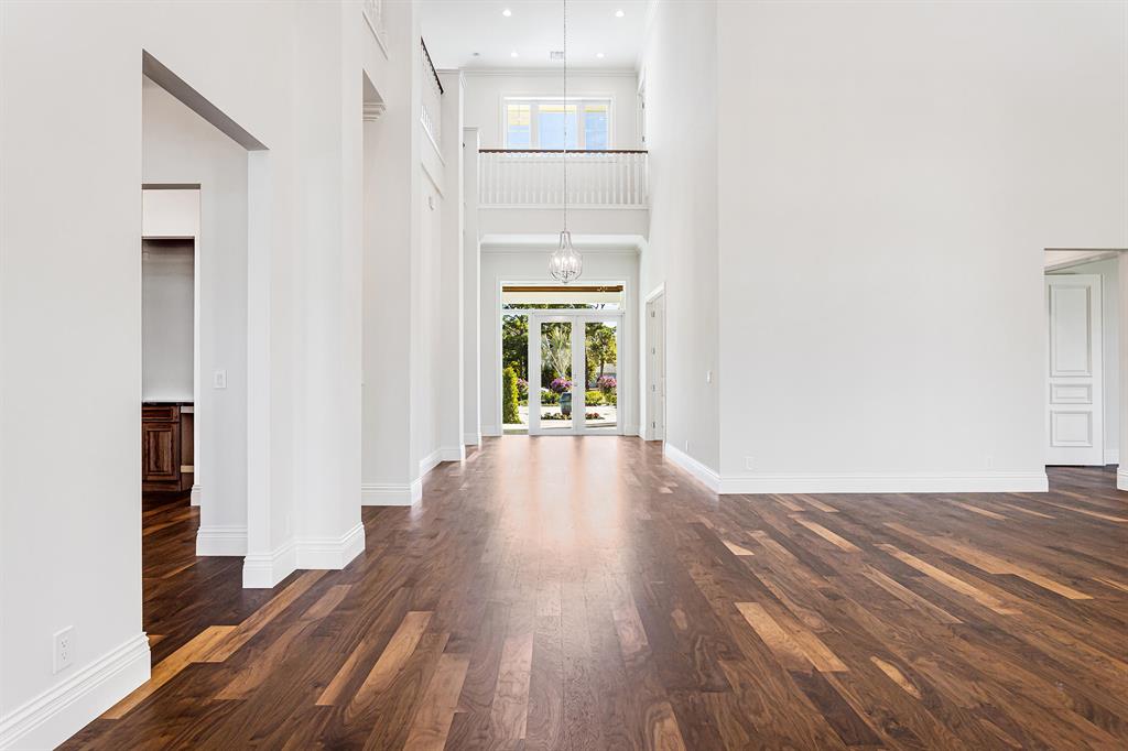 HORSESHOE ACRES - Residential