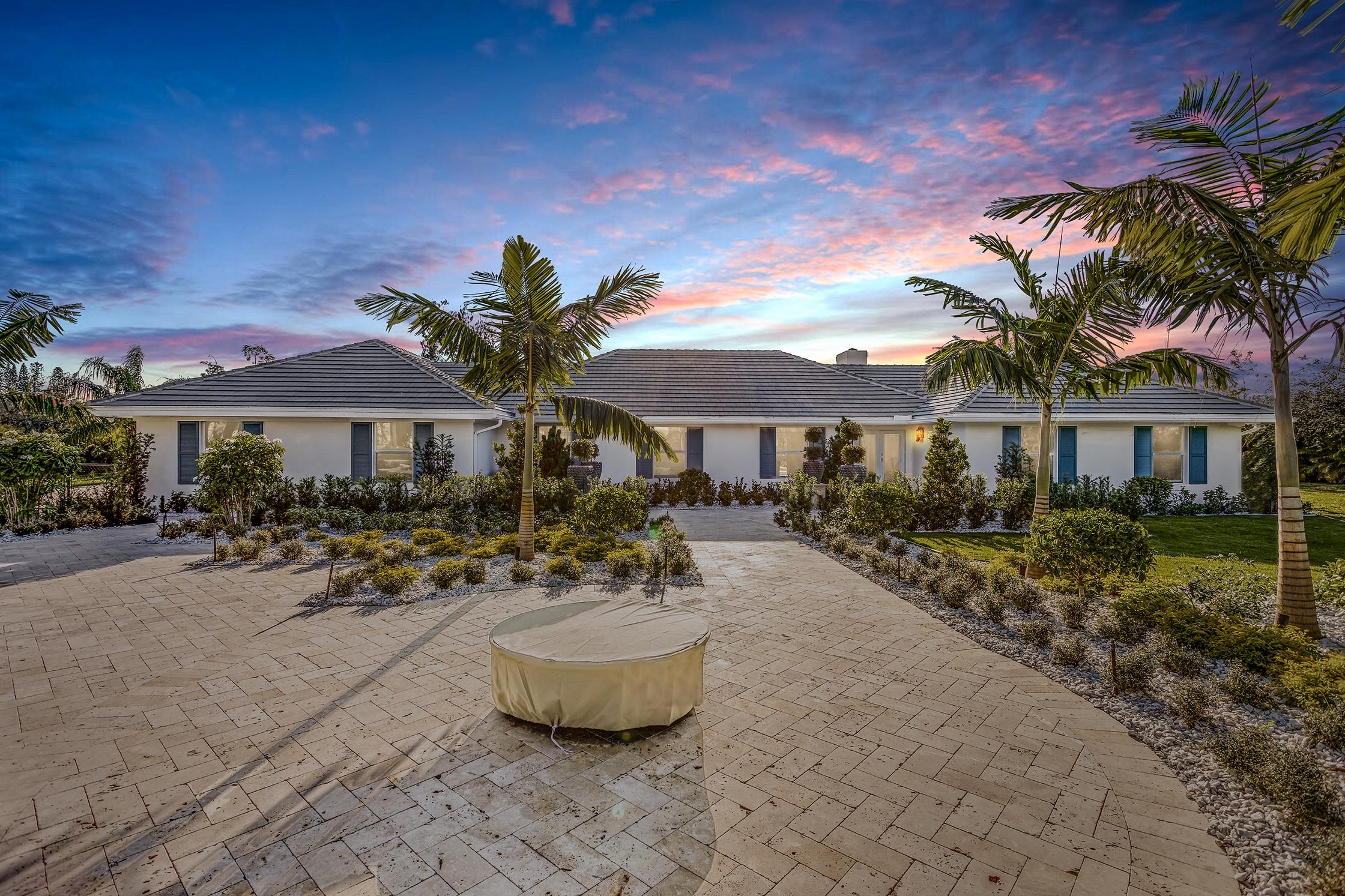 HORSESHOE ACRES - Residential