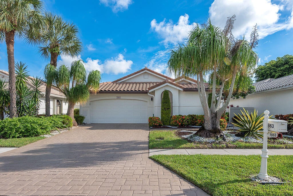 Photo of 7863 Dundee Lane, Delray Beach, FL 33446 (MLS # B26085314)