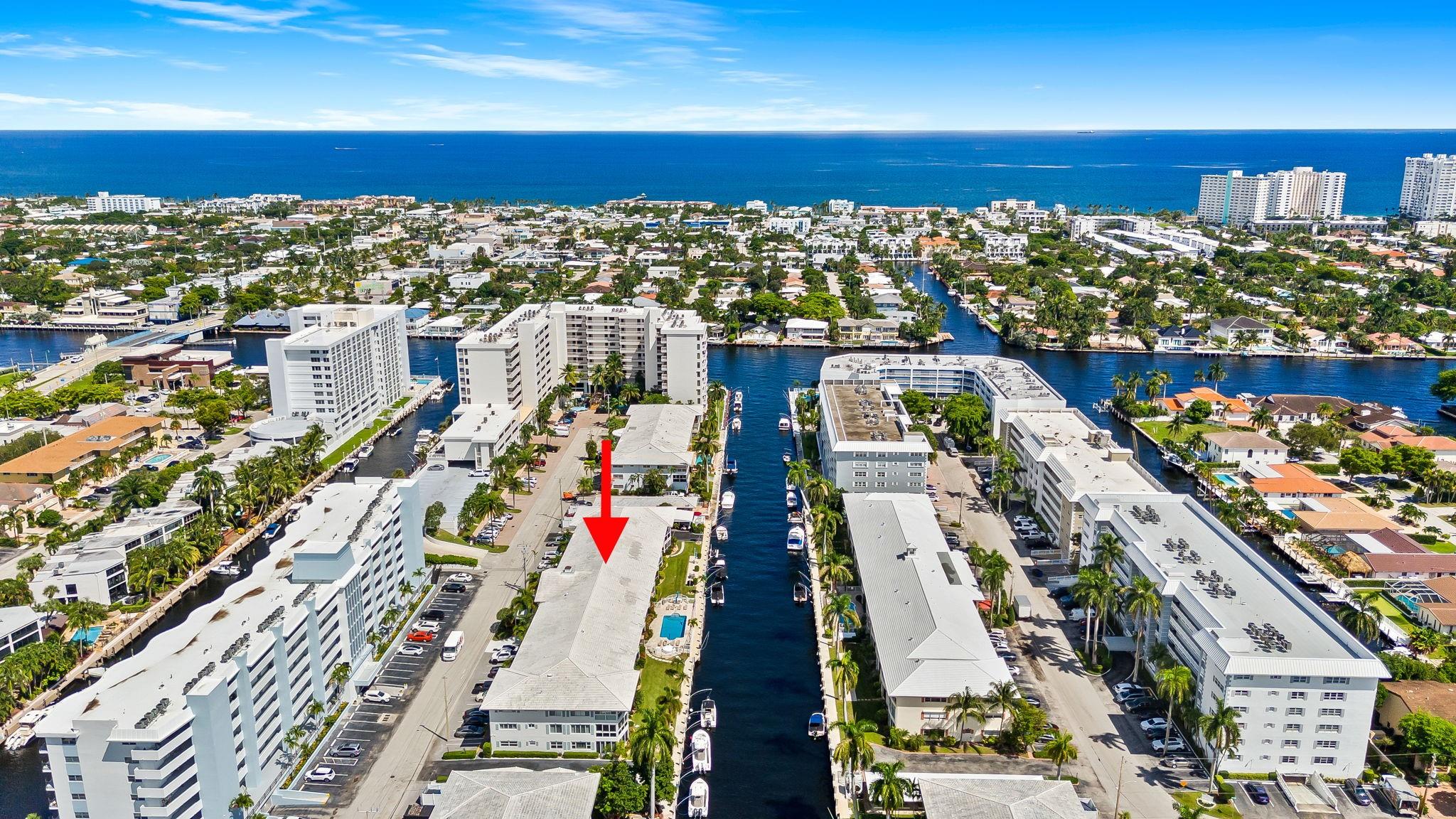 3050 NE 48th St 309