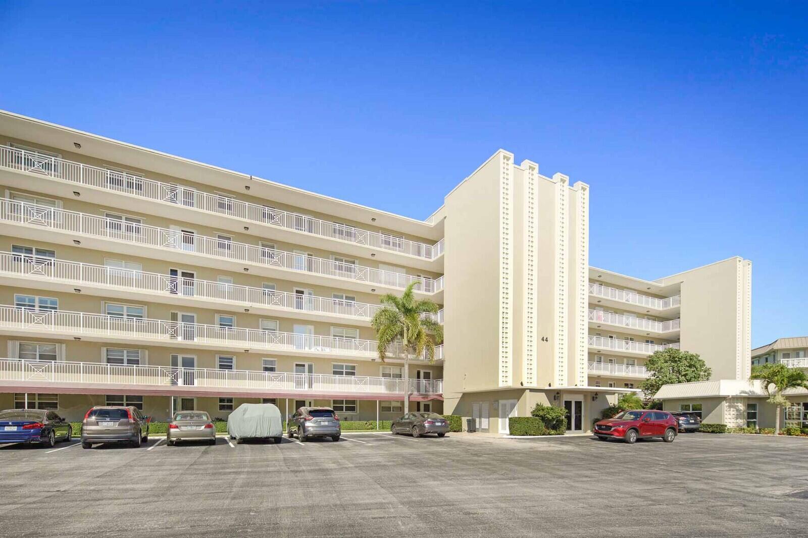 44 Yacht Club Drive 212