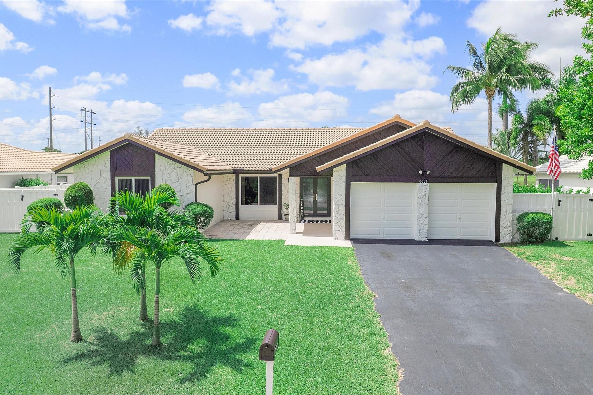 Shadow Wood 80-38 B - Residential