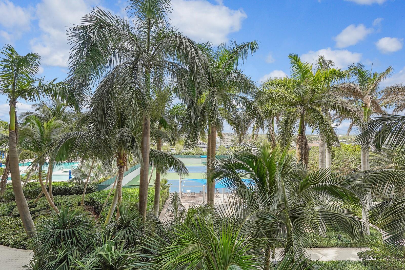 Plaza At Oceanside - Residential