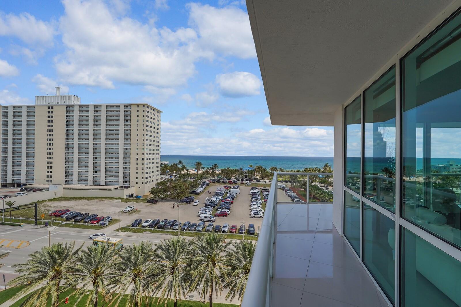 Plaza At Oceanside - Residential