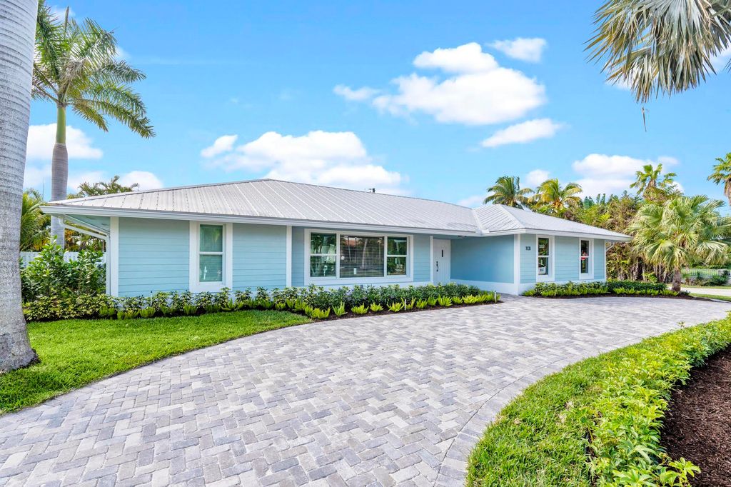 Photo of 1131 Fairview Lane, Singer Island, FL 33404 (MLS # R10961919)