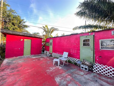 2294 NE 137th St North Miami Beach FL 33181