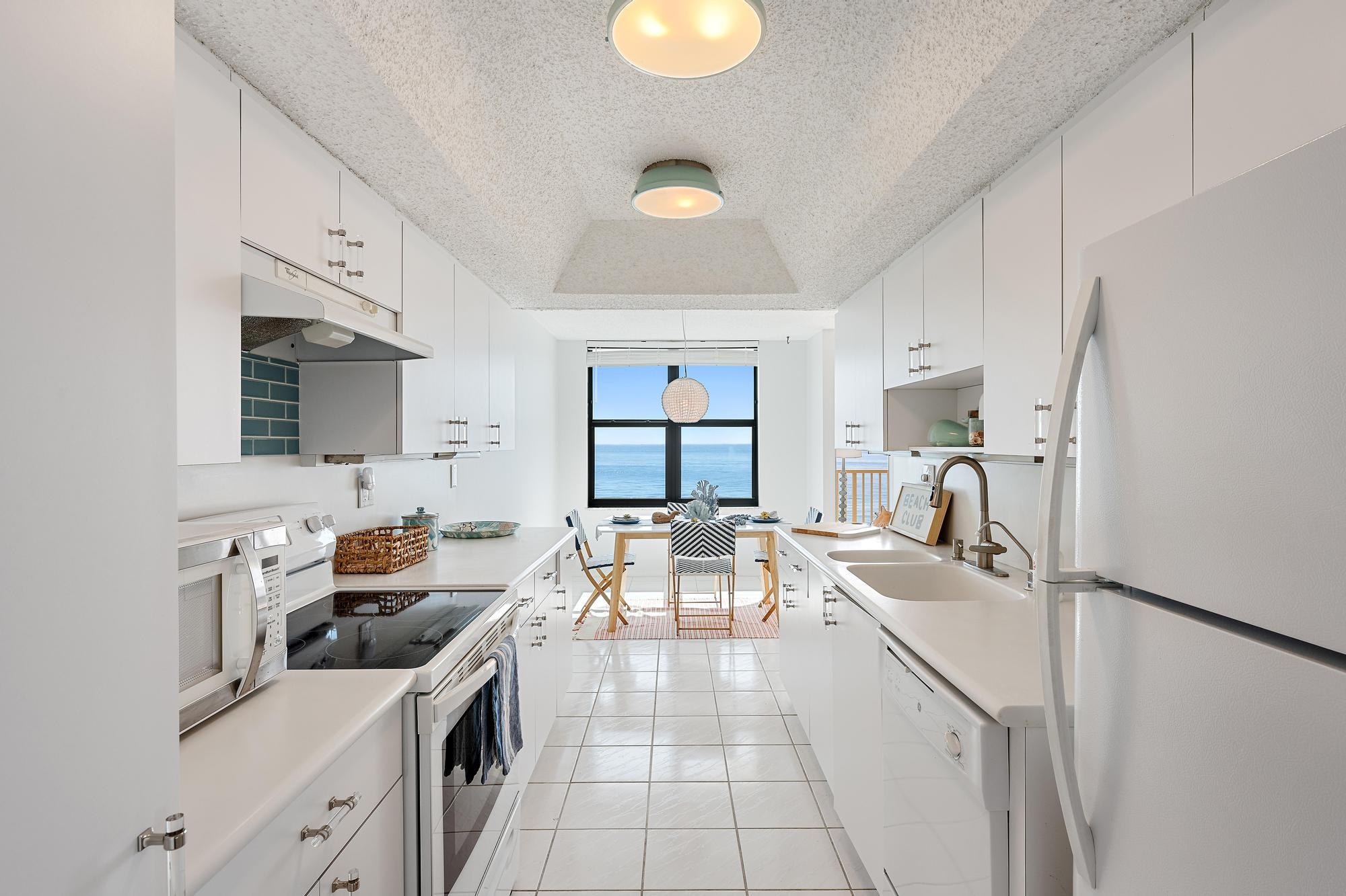 DUNES TOWERS CONDO - Residential