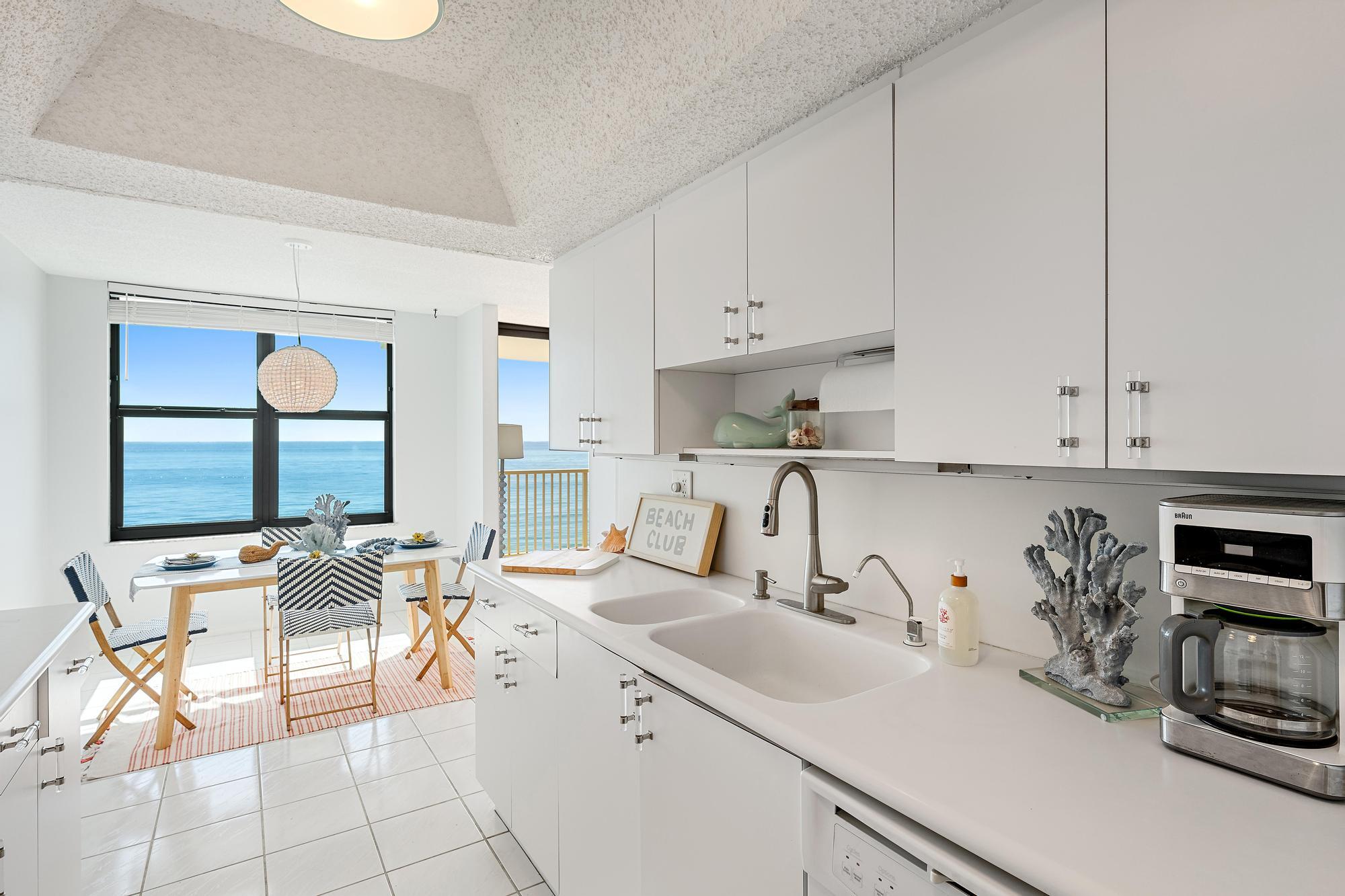 DUNES TOWERS CONDO - Residential