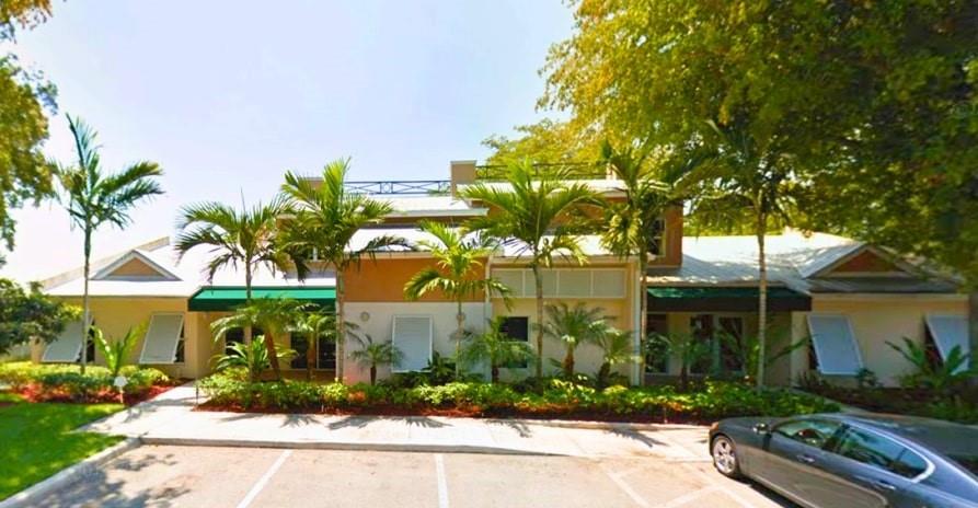 Position your practice for success in this well-maintained and professional shared law office building located in the heart of Plantation. The available second-floor space offers a quiet, private setting ideal for attorneys, legal professionals, or other office-based businesses looking for a turnkey workspace in a prestigious area.