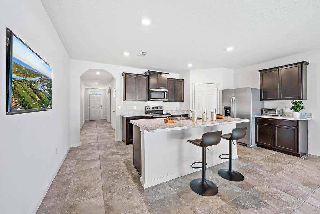 Photo of 2725 SE Garfield Avenue, Port Saint Lucie, FL 34952 (MLS # F10514266)