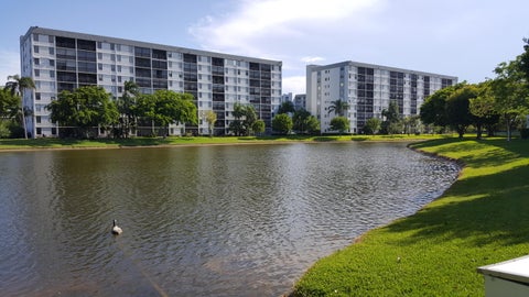 Tiny photo for 2215 Cypress Island Drive #906, Pompano Beach, FL 33069 (MLS # B26042263)