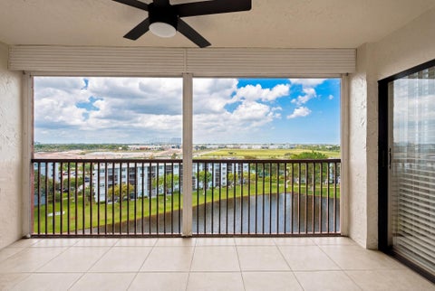Tiny photo for 2215 Cypress Island Drive #906, Pompano Beach, FL 33069 (MLS # B26042263)