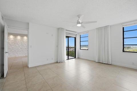 Tiny photo for 2215 Cypress Island Drive #906, Pompano Beach, FL 33069 (MLS # B26042263)