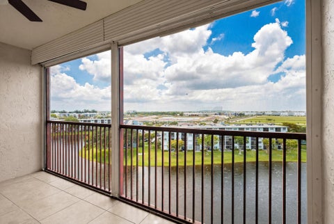 Tiny photo for 2215 Cypress Island Drive #906, Pompano Beach, FL 33069 (MLS # B26042263)
