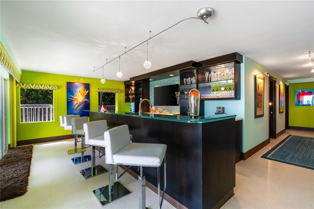 Lauderdale Beach 4-2 B - Residential