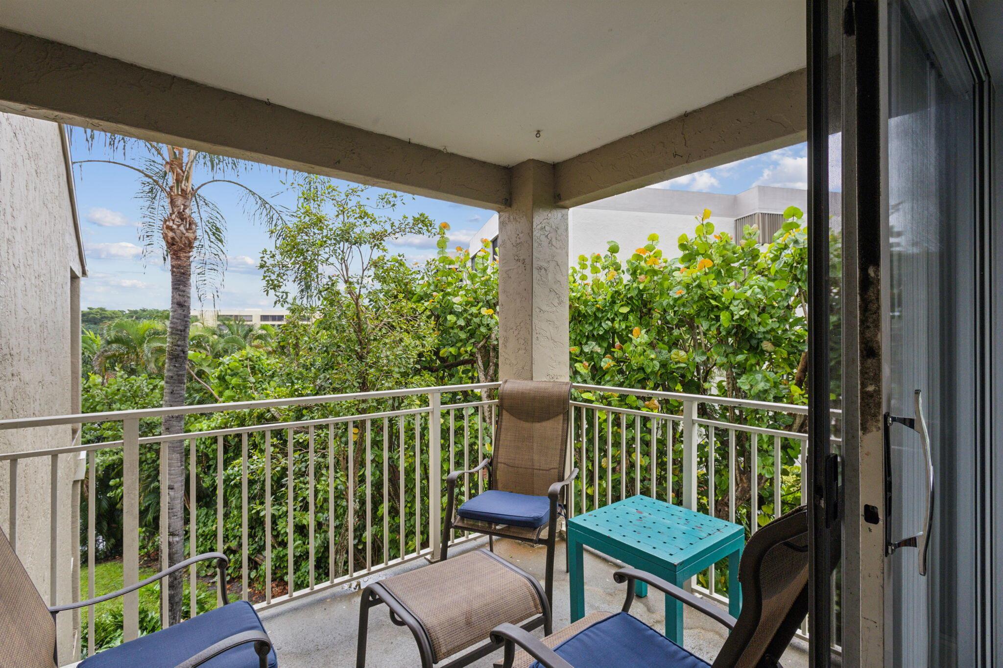 VERANO AT DELRAY CONDO - Residential Lease