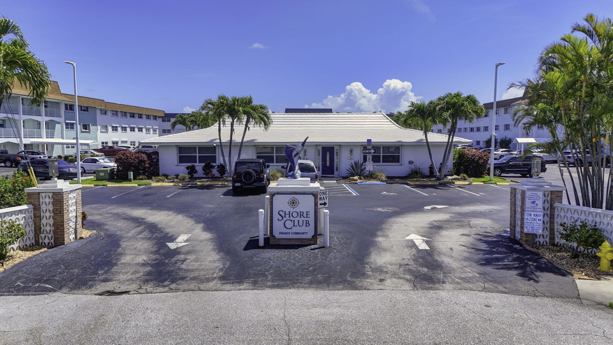 SHORE CLUB APTS B & C CONDO - Residential