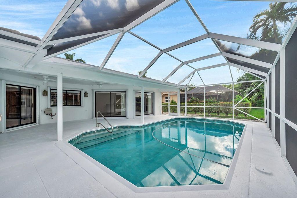 Photo of 19699 Boca Greens Drive, Boca Raton, FL 33498 (MLS # R11145115)