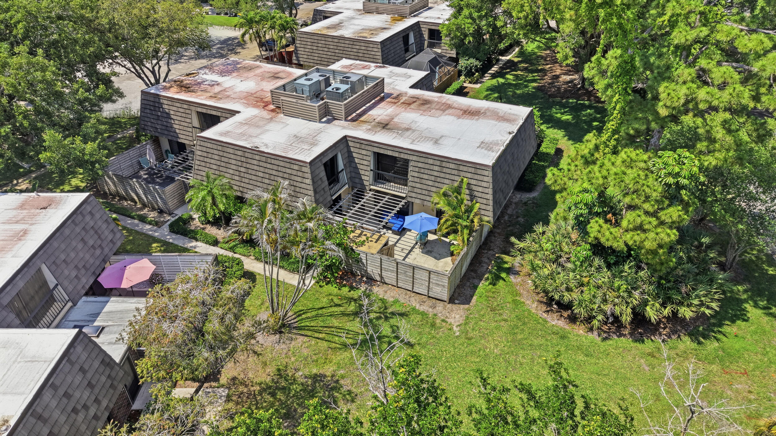 GLENWOOD TWNHS - Residential
