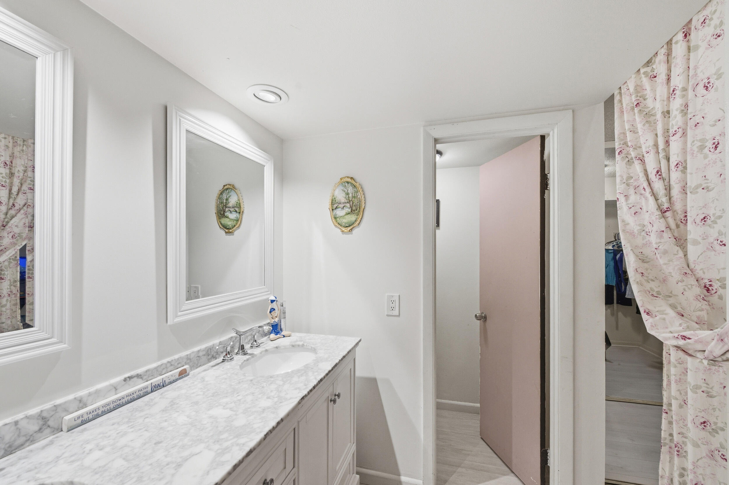 GLENWOOD TWNHS - Residential