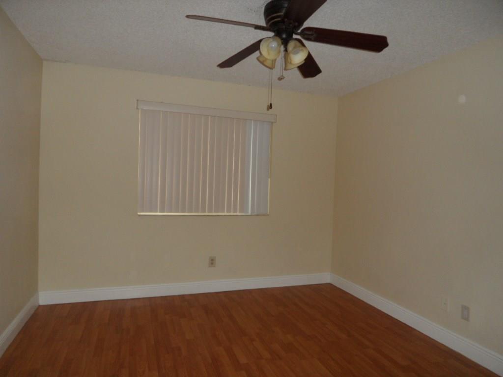 Colonnades Condo - Residential