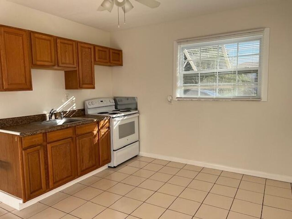 Photo of 1217 S Federal Highway #1, Lake Worth Beach, FL 33460 (MLS # R11036698)