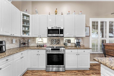 Tiny photo for 5696 Muirfield Village Circle, Lake Worth, FL 33463 (MLS # B26088500)