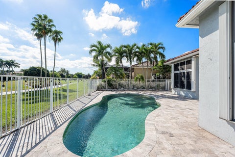 Tiny photo for 5696 Muirfield Village Circle, Lake Worth, FL 33463 (MLS # B26088500)