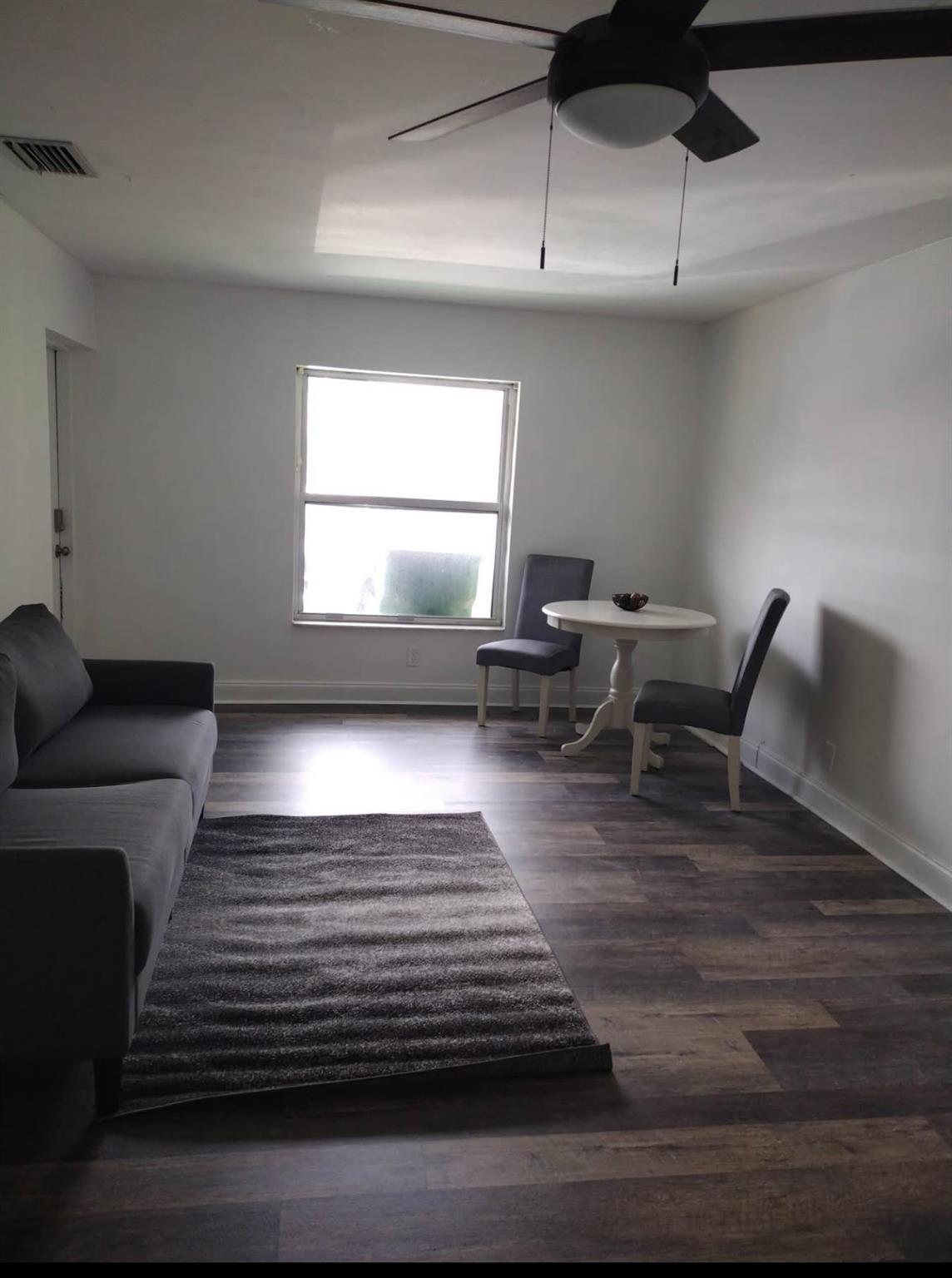 Newly Renovated Studio. Walk to NSU. Perfect for college students! Located just west of the Turnpike, walking distance to Nova Southeastern University & College Ave. Features private large washer & dryer, full-size fridge, private entrance, private parking available, Wi-Fi, water, & electric included and access to clubhouse pool, game room, lounge, & kitchen. No smoking. No pets.