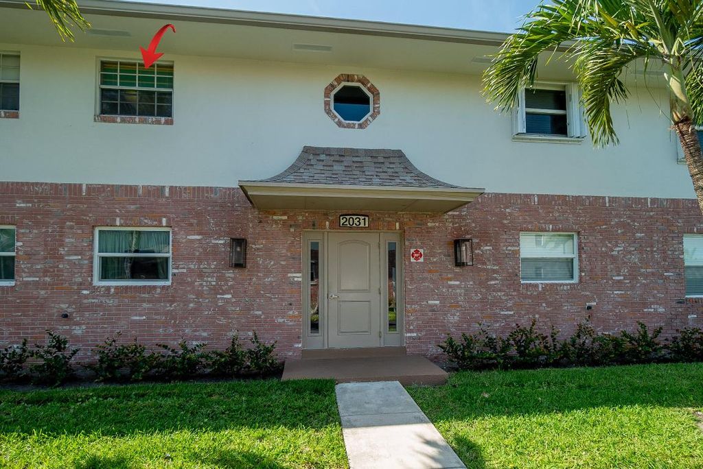 Photo of 2031 S Seacrest Boulevard #D, Boynton Beach, FL 33435 (MLS # R10977320)