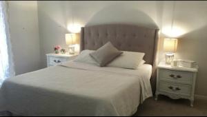 INDIAN CREEK PH 10 - Residential Lease