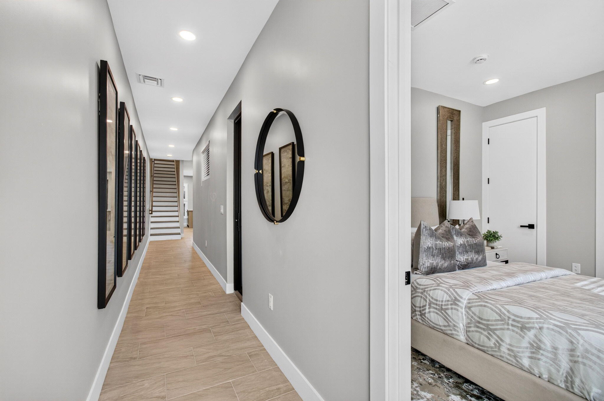 3541 NE 13th Avenue Unit B
