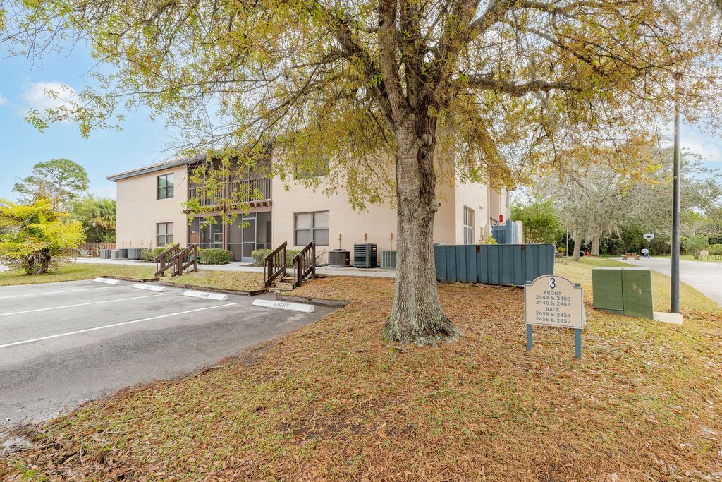 Photo of 2446 SE Garden Terrace #302, Port Saint Lucie, FL 34952 (MLS # R10962566)