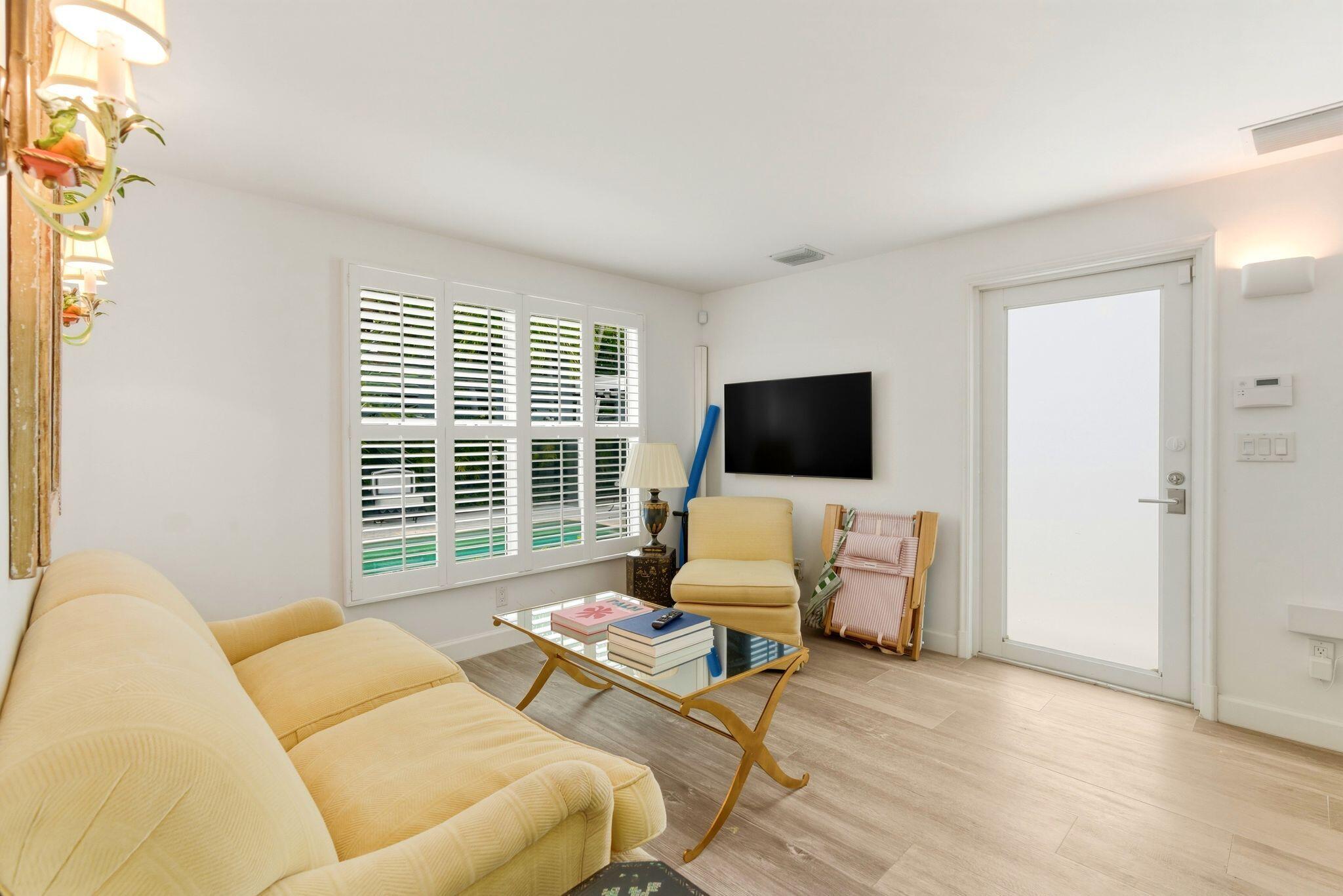 ROYAL PARK - Residential