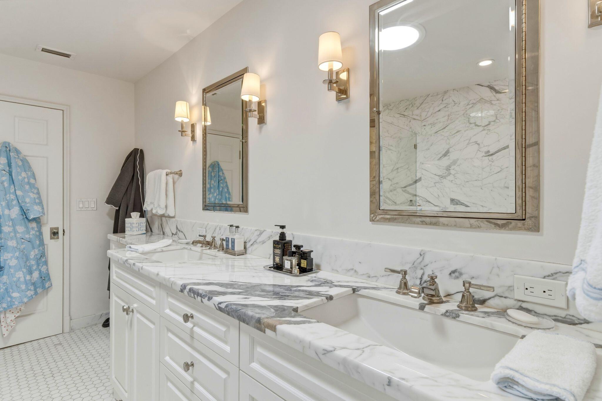 ROYAL PARK - Residential