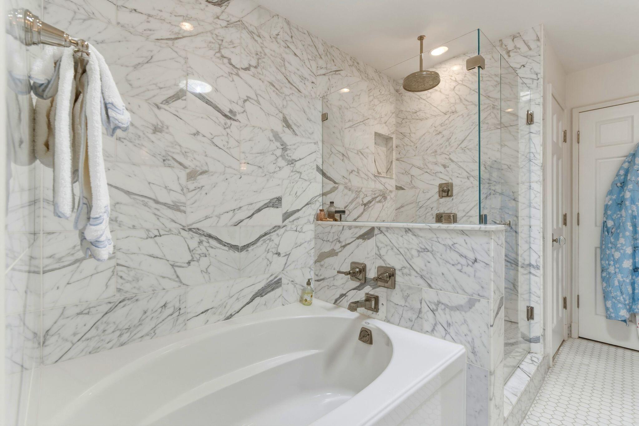 ROYAL PARK - Residential