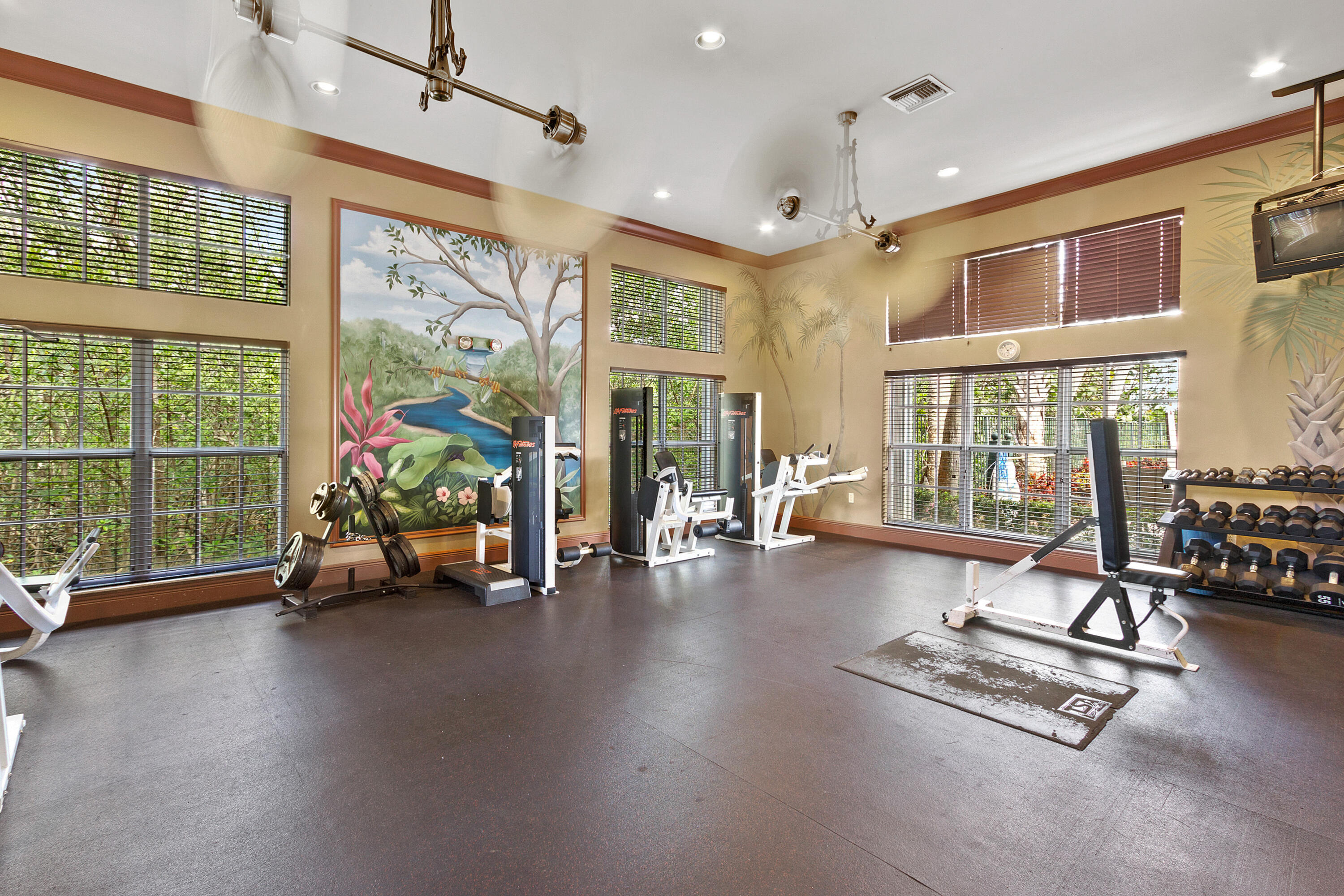 HYPOLUXOS MARINERS CAY CONDO - Residential