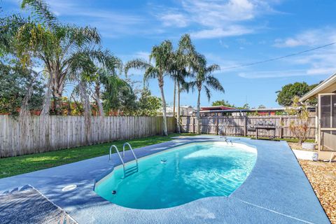 A home in Lake Worth