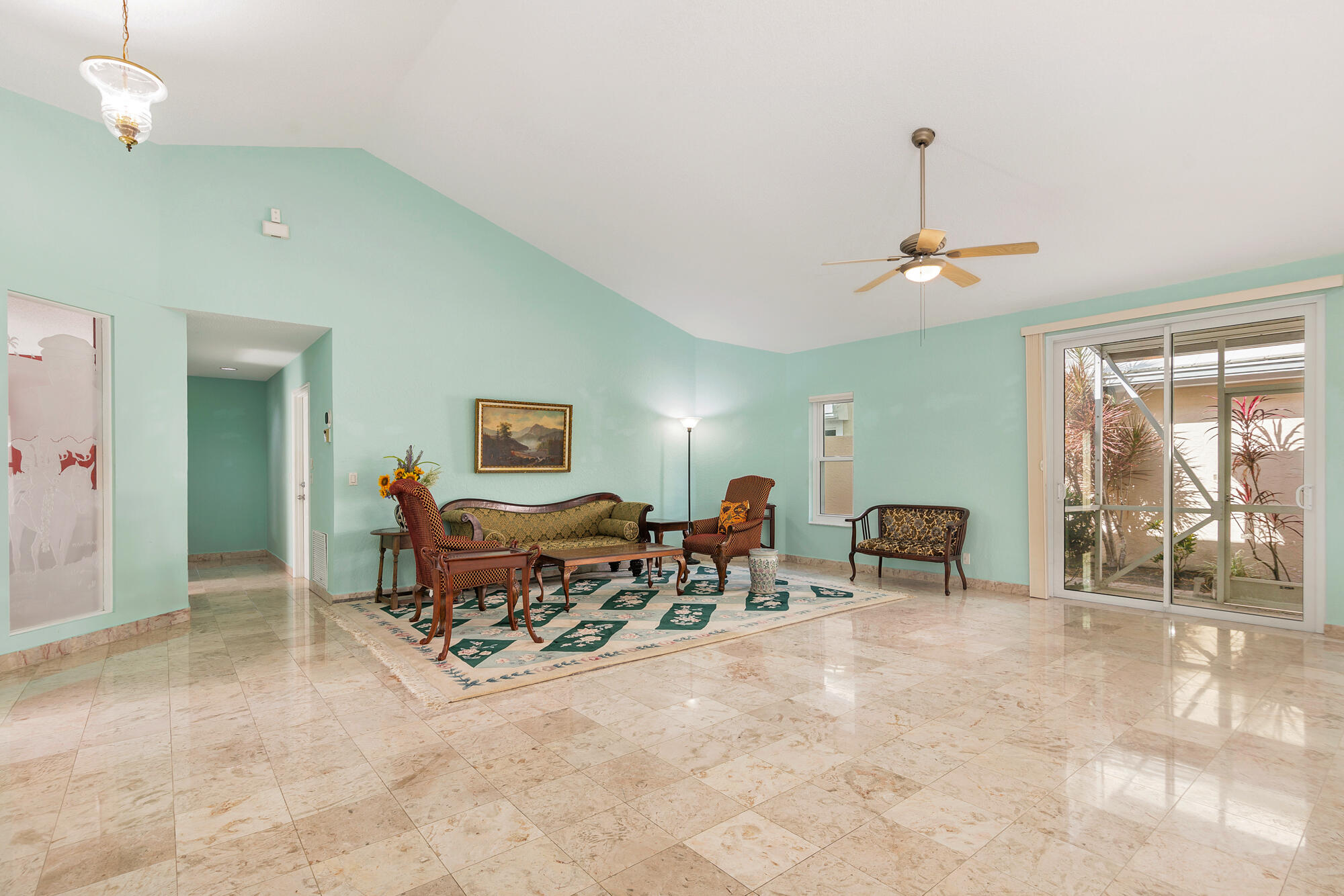 9213 Heathridge Drive