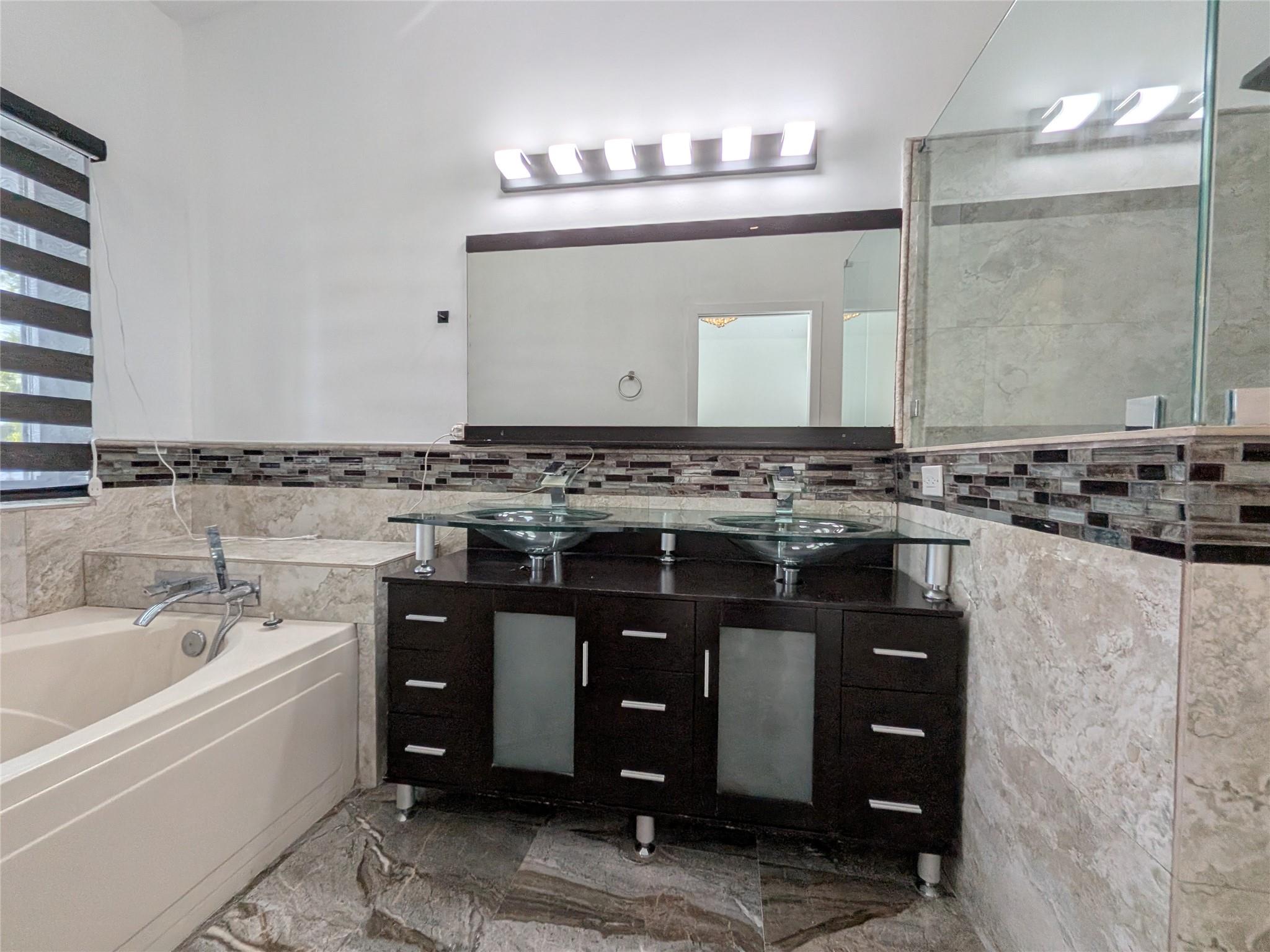 Olympia & York Residentia - Residential