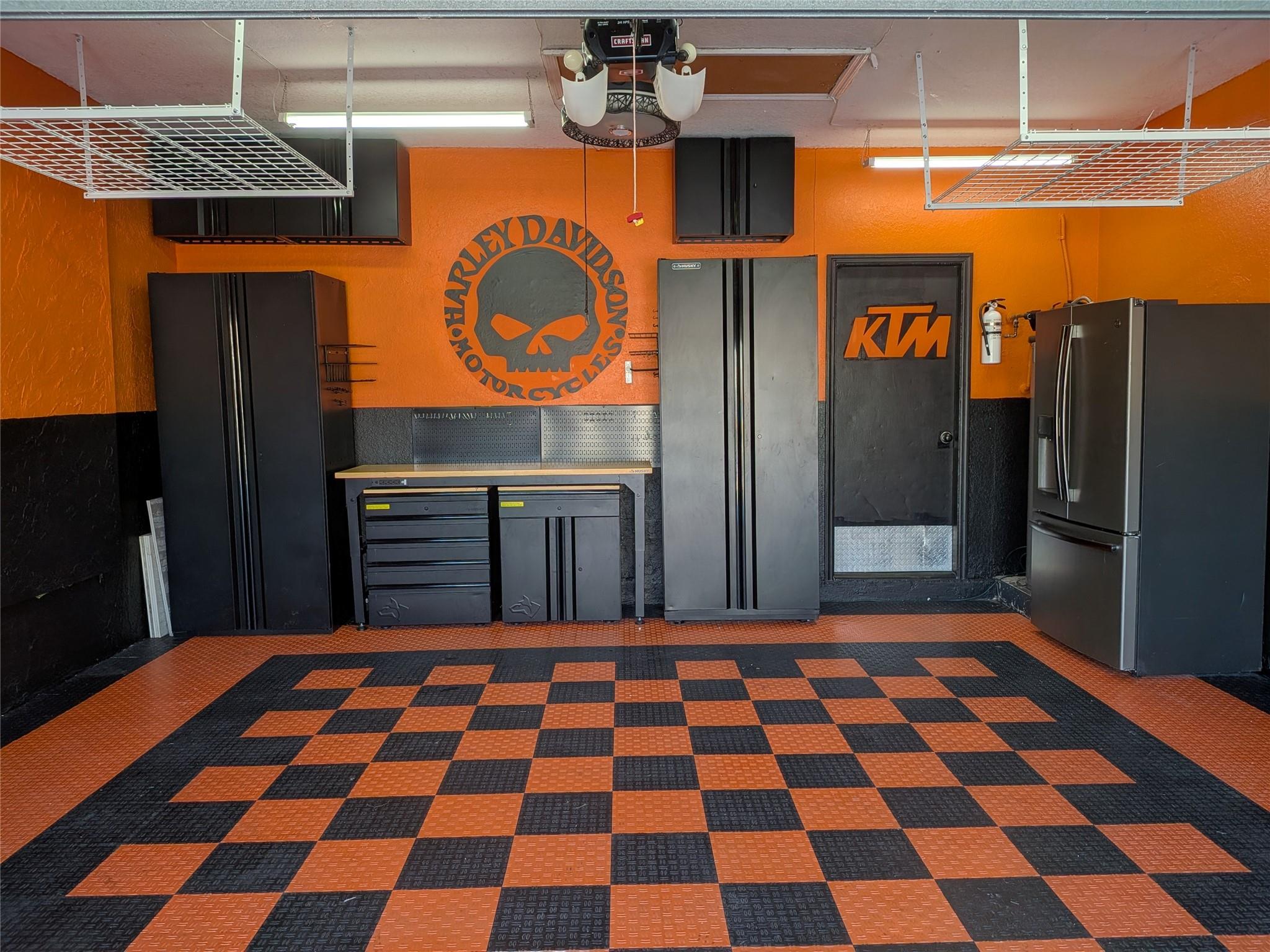 Olympia & York Residentia - Residential