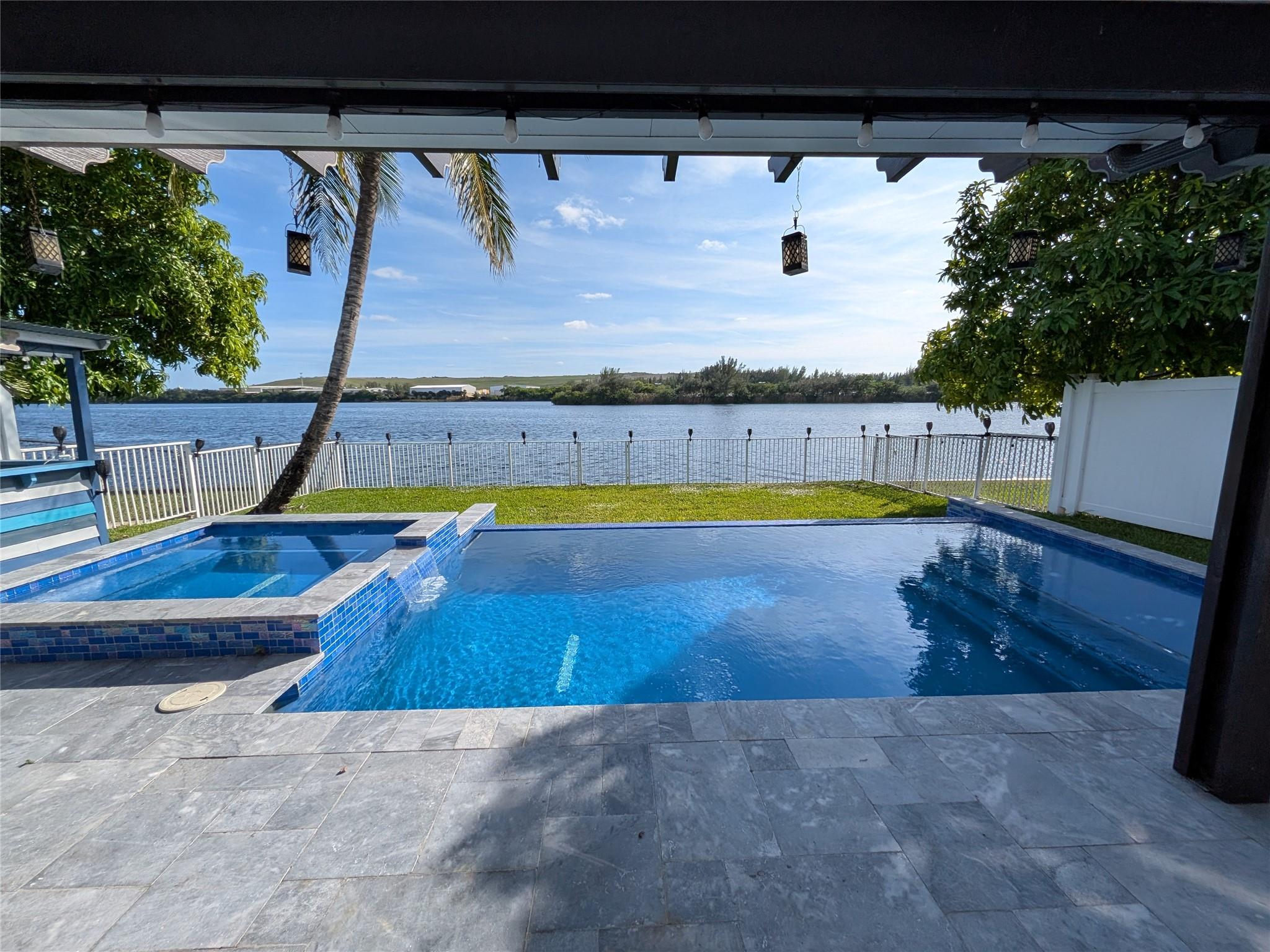 Olympia & York Residentia - Residential